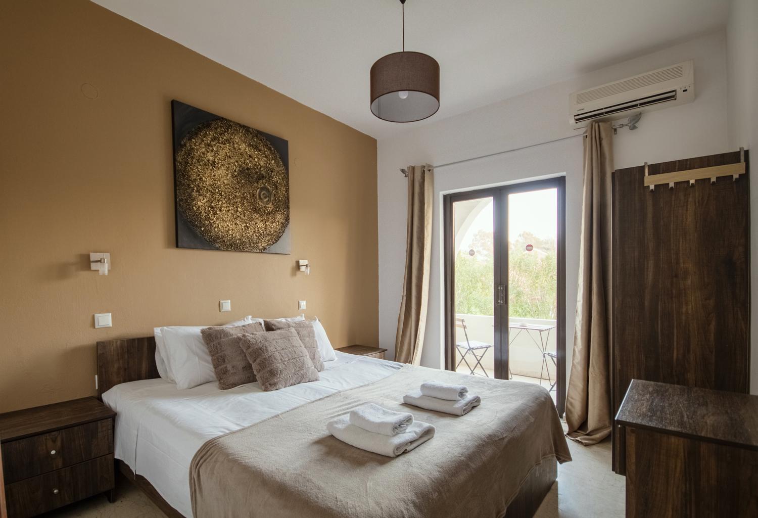 Appartement Parakladi Seaside Retreat à Lefkimi Extérieur photo