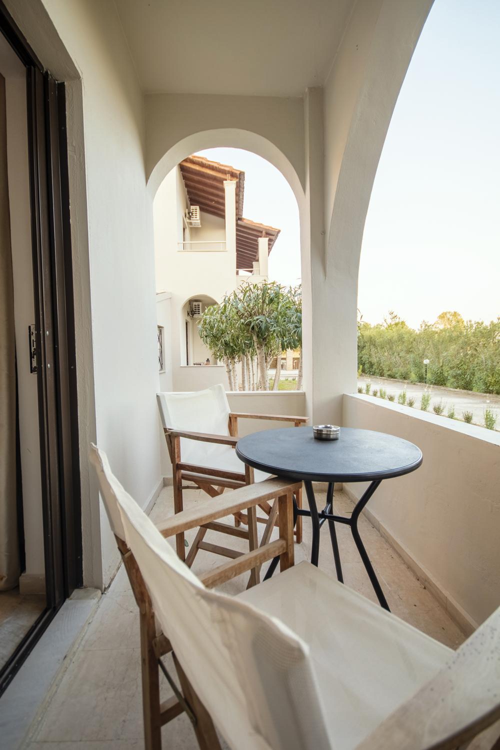 Appartement Parakladi Seaside Retreat à Lefkimi Extérieur photo